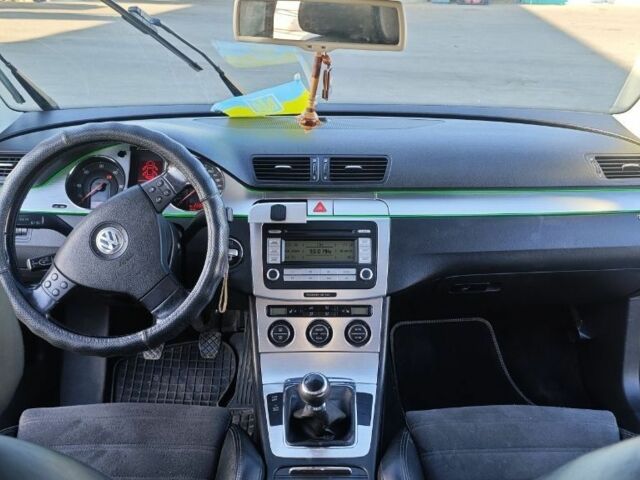 Сірий Фольксваген Інша, об'ємом двигуна 2 л та пробігом 234 тис. км за 6800 $, фото 7 на Automoto.ua