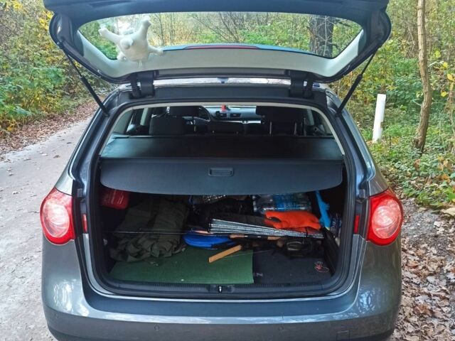 Серый Фольксваген Другая, объемом двигателя 1.8 л и пробегом 300 тыс. км за 7099 $, фото 7 на Automoto.ua