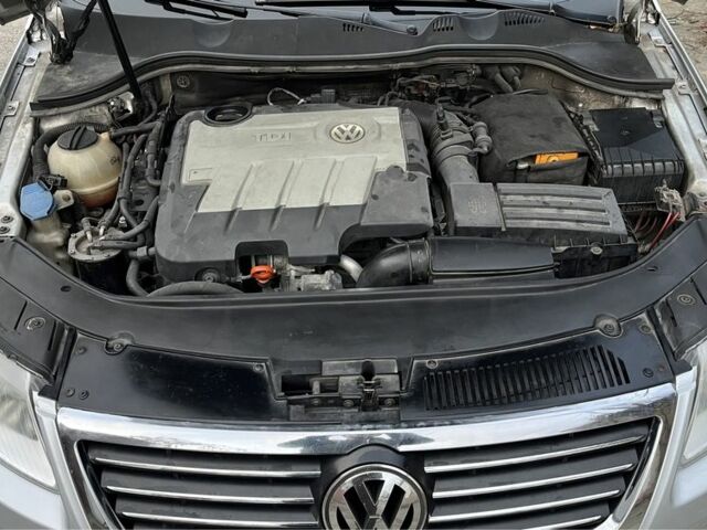 Серый Фольксваген Другая, объемом двигателя 2 л и пробегом 225 тыс. км за 5800 $, фото 1 на Automoto.ua