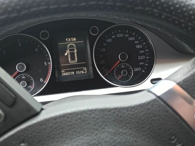 Сірий Фольксваген Інша, об'ємом двигуна 1.6 л та пробігом 260 тис. км за 8000 $, фото 6 на Automoto.ua