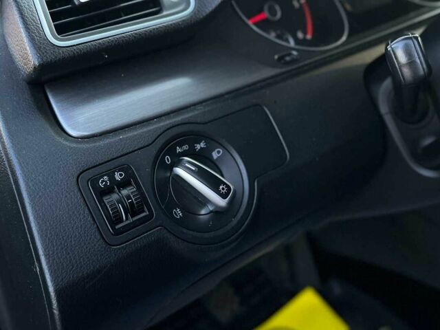 Серый Фольксваген Другая, объемом двигателя 1.6 л и пробегом 212 тыс. км за 8700 $, фото 10 на Automoto.ua