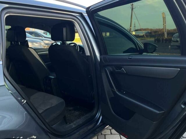 Серый Фольксваген Другая, объемом двигателя 1.6 л и пробегом 212 тыс. км за 8700 $, фото 18 на Automoto.ua