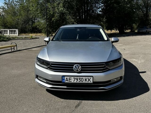 Сірий Фольксваген Інша, об'ємом двигуна 2 л та пробігом 302 тис. км за 13500 $, фото 2 на Automoto.ua