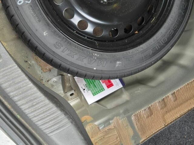 Серый Фольксваген Другая, объемом двигателя 2 л и пробегом 183 тыс. км за 8000 $, фото 14 на Automoto.ua