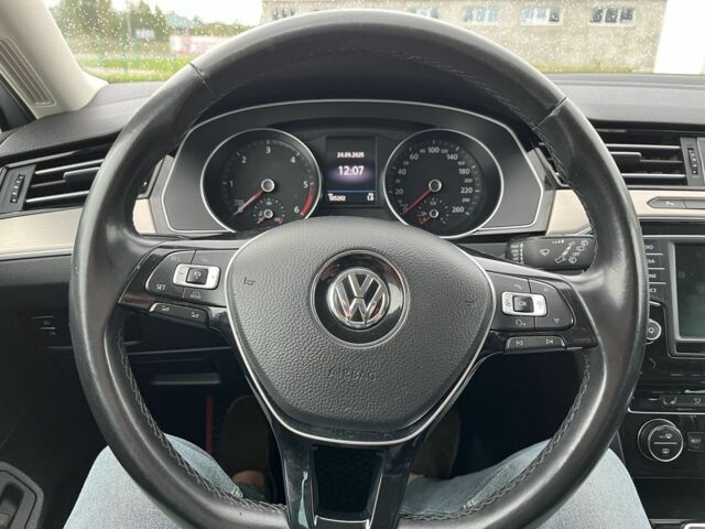 Серый Фольксваген Другая, объемом двигателя 2 л и пробегом 185 тыс. км за 21200 $, фото 5 на Automoto.ua