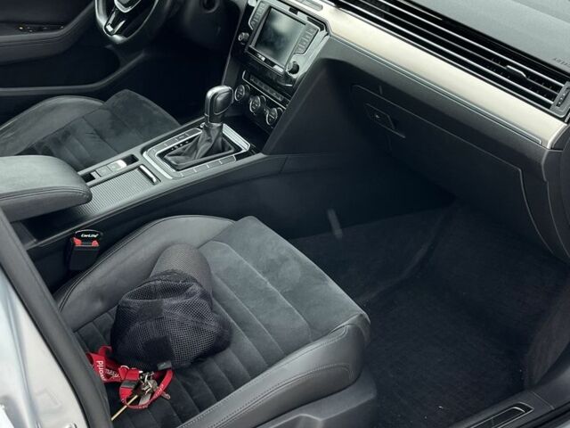 Серый Фольксваген Другая, объемом двигателя 2 л и пробегом 185 тыс. км за 21200 $, фото 6 на Automoto.ua