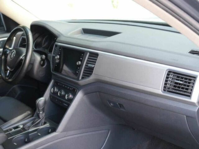 Сірий Фольксваген Інша, об'ємом двигуна 3.6 л та пробігом 34 тис. км за 8000 $, фото 9 на Automoto.ua