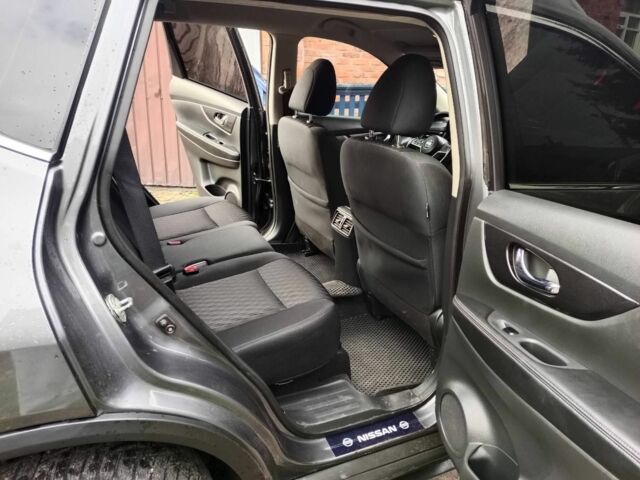 Серый Фольксваген Другая, объемом двигателя 2.5 л и пробегом 190 тыс. км за 13500 $, фото 5 на Automoto.ua