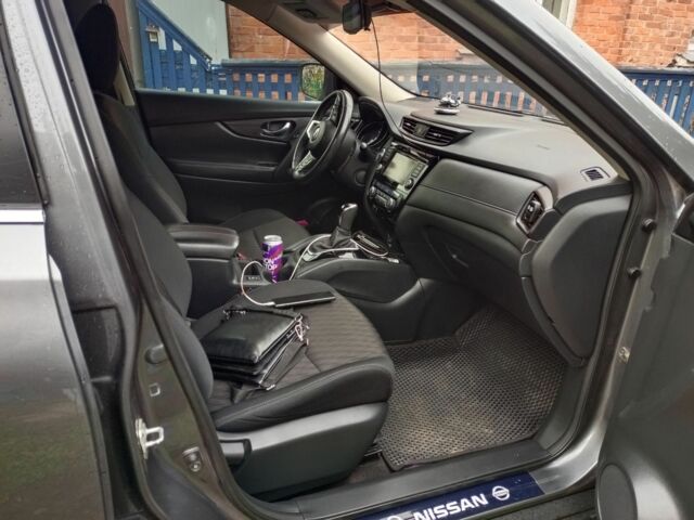 Серый Фольксваген Другая, объемом двигателя 2.5 л и пробегом 190 тыс. км за 13500 $, фото 6 на Automoto.ua