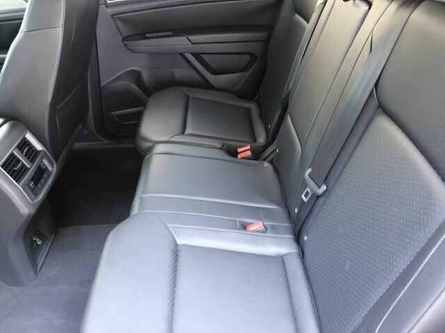 Сірий Фольксваген Інша, об'ємом двигуна 3.6 л та пробігом 34 тис. км за 8000 $, фото 12 на Automoto.ua