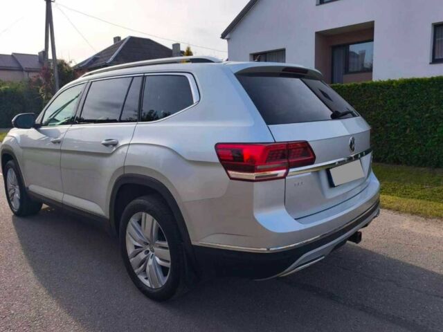 Серый Фольксваген Другая, объемом двигателя 3.6 л и пробегом 98 тыс. км за 18000 $, фото 3 на Automoto.ua