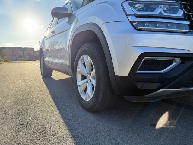 Сірий Фольксваген Інша, об'ємом двигуна 2 л та пробігом 132 тис. км за 18100 $, фото 4 на Automoto.ua