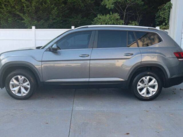 Сірий Фольксваген Інша, об'ємом двигуна 3.6 л та пробігом 34 тис. км за 8000 $, фото 3 на Automoto.ua