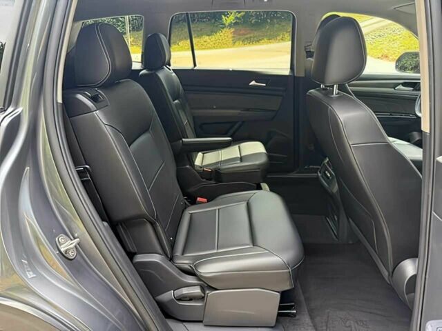 Серый Фольксваген Другая, объемом двигателя 3.6 л и пробегом 11 тыс. км за 14000 $, фото 13 на Automoto.ua