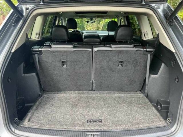 Серый Фольксваген Другая, объемом двигателя 3.6 л и пробегом 44 тыс. км за 9400 $, фото 15 на Automoto.ua