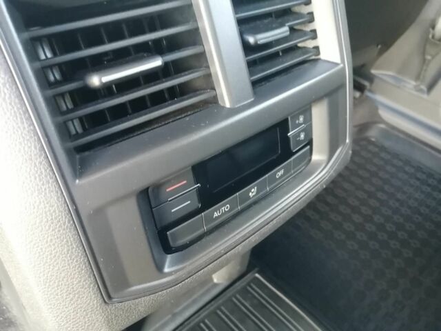 Серый Фольксваген Другая, объемом двигателя 3.6 л и пробегом 37 тыс. км за 30100 $, фото 16 на Automoto.ua