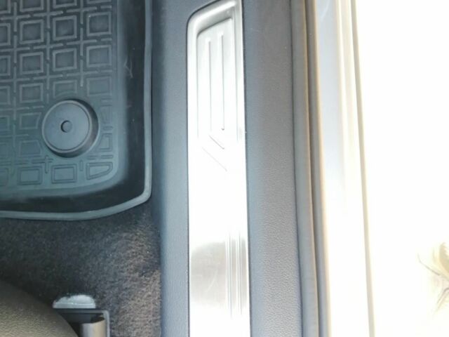 Серый Фольксваген Другая, объемом двигателя 3.6 л и пробегом 37 тыс. км за 30100 $, фото 10 на Automoto.ua