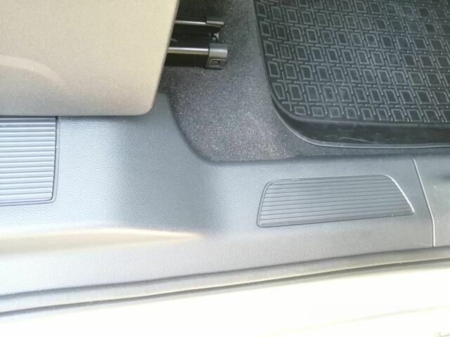 Серый Фольксваген Другая, объемом двигателя 3.6 л и пробегом 37 тыс. км за 30100 $, фото 12 на Automoto.ua