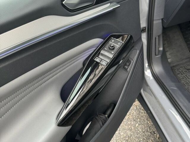 Серый Фольксваген Другая, объемом двигателя 0 л и пробегом 64 тыс. км за 23500 $, фото 2 на Automoto.ua