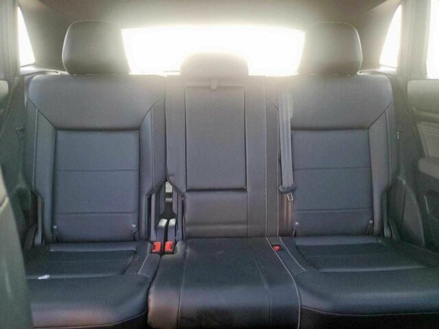 Серый Фольксваген Другая, объемом двигателя 3.6 л и пробегом 49 тыс. км за 8000 $, фото 9 на Automoto.ua