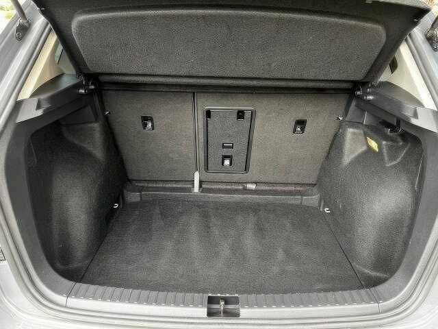 Сірий Фольксваген Інша, об'ємом двигуна 1.5 л та пробігом 445 тис. км за 8200 $, фото 19 на Automoto.ua