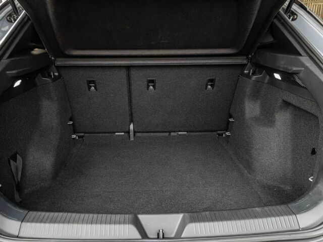 Серый Фольксваген Другая, объемом двигателя 0 л и пробегом 10 тыс. км за 5000 $, фото 6 на Automoto.ua