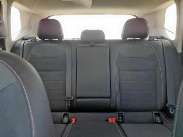 Сірий Фольксваген Інша, об'ємом двигуна 1.5 л та пробігом 115 тис. км за 5800 $, фото 9 на Automoto.ua