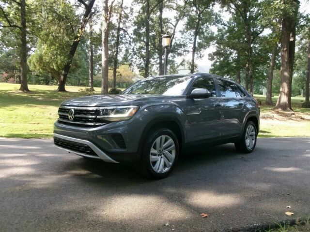 Серый Фольксваген Другая, объемом двигателя 3.6 л и пробегом 22 тыс. км за 15000 $, фото 2 на Automoto.ua