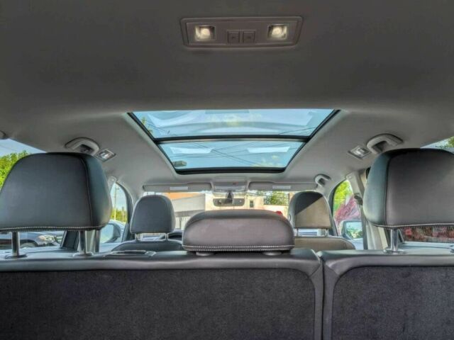 Серый Фольксваген Другая, объемом двигателя 3.6 л и пробегом 16 тыс. км за 18000 $, фото 12 на Automoto.ua