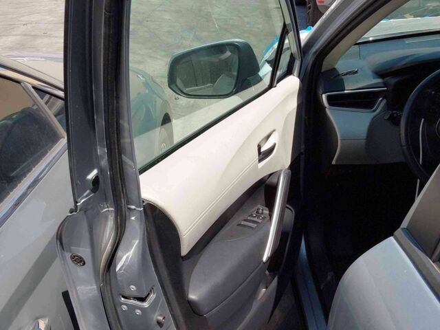 Серый Фольксваген Другая, объемом двигателя 2 л и пробегом 65 тыс. км за 16000 $, фото 6 на Automoto.ua