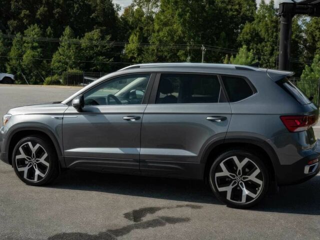 Сірий Фольксваген Інша, об'ємом двигуна 1.5 л та пробігом 21 тис. км за 16200 $, фото 4 на Automoto.ua