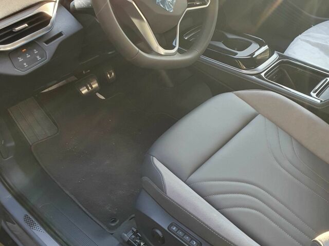 Серый Фольксваген Другая, объемом двигателя 0 л и пробегом 1 тыс. км за 28500 $, фото 2 на Automoto.ua