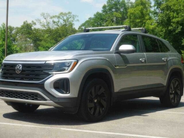 Сірий Фольксваген Інша, об'ємом двигуна 2 л та пробігом 20 тис. км за 39000 $, фото 2 на Automoto.ua