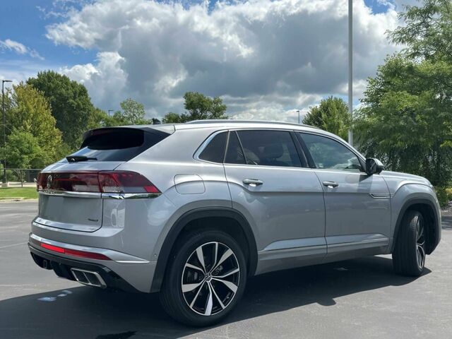 Сірий Фольксваген Інша, об'ємом двигуна 2 л та пробігом 29 тис. км за 19000 $, фото 4 на Automoto.ua