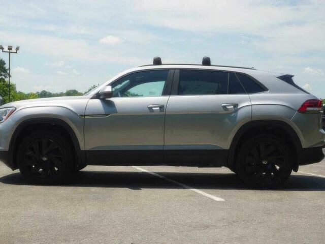 Сірий Фольксваген Інша, об'ємом двигуна 2 л та пробігом 20 тис. км за 39000 $, фото 3 на Automoto.ua