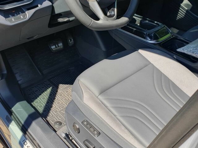 Серый Фольксваген Другая, объемом двигателя 0 л и пробегом 1 тыс. км за 27500 $, фото 5 на Automoto.ua