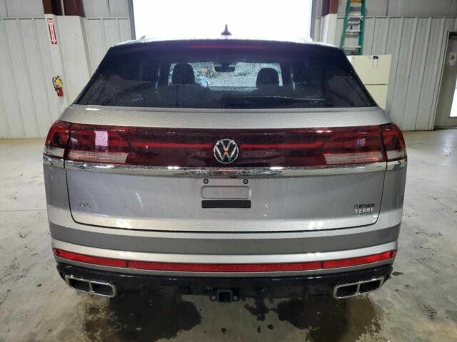 Сірий Фольксваген Інша, об'ємом двигуна 2 л та пробігом 10 тис. км за 12700 $, фото 5 на Automoto.ua