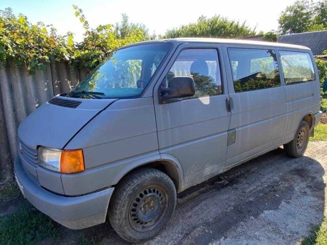 Сірий Фольксваген Інша, об'ємом двигуна 2.4 л та пробігом 480 тис. км за 4300 $, фото 1 на Automoto.ua