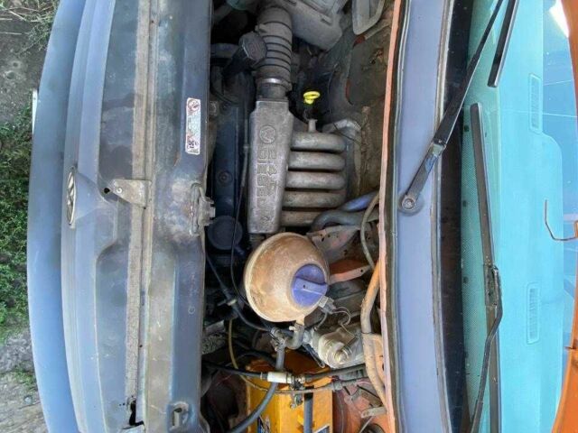 Сірий Фольксваген Інша, об'ємом двигуна 2.4 л та пробігом 480 тис. км за 4300 $, фото 3 на Automoto.ua