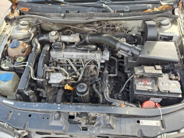 Серый Фольксваген Другая, объемом двигателя 1.9 л и пробегом 342 тыс. км за 1900 $, фото 2 на Automoto.ua