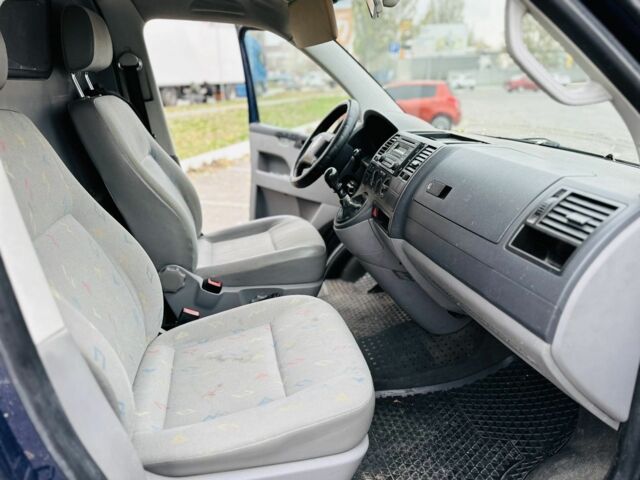 Синій Фольксваген Інша, об'ємом двигуна 2.5 л та пробігом 290 тис. км за 5981 $, фото 13 на Automoto.ua