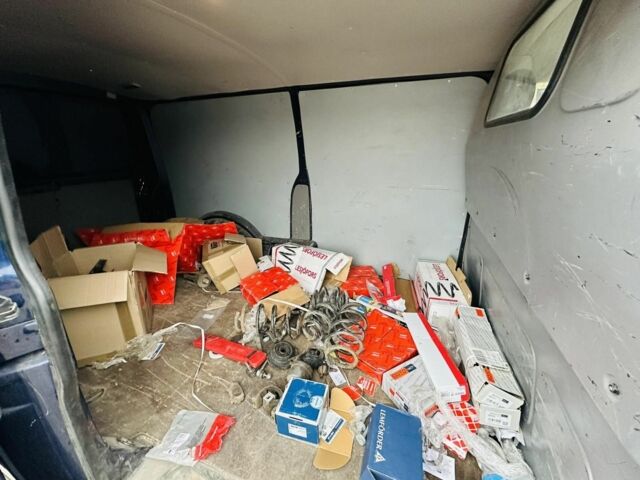 Синій Фольксваген Інша, об'ємом двигуна 2.5 л та пробігом 290 тис. км за 5981 $, фото 9 на Automoto.ua