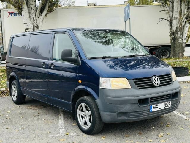 Синій Фольксваген Інша, об'ємом двигуна 2.5 л та пробігом 290 тис. км за 5981 $, фото 4 на Automoto.ua