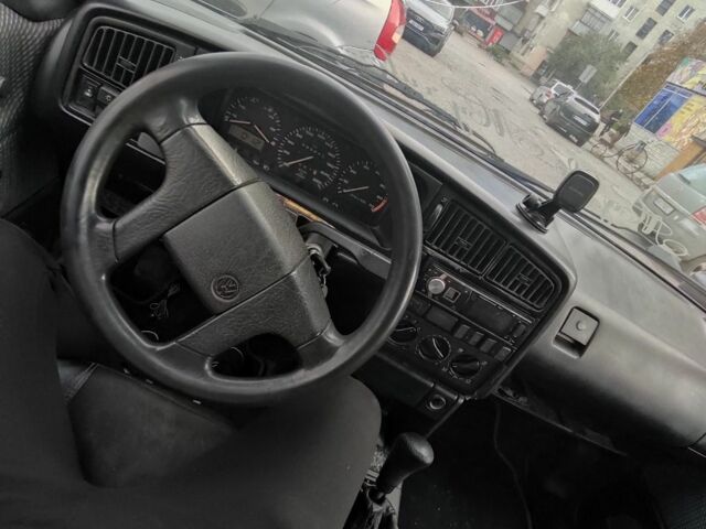 Синий Фольксваген Другая, объемом двигателя 1.8 л и пробегом 339 тыс. км за 1450 $, фото 4 на Automoto.ua