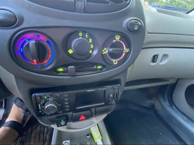 Синій Фольксваген Інша, об'ємом двигуна 1.6 л та пробігом 162 тис. км за 2650 $, фото 7 на Automoto.ua