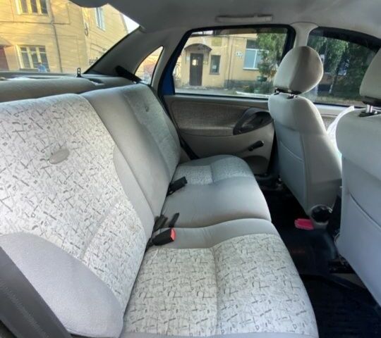 Синій Фольксваген Інша, об'ємом двигуна 1.6 л та пробігом 162 тис. км за 2650 $, фото 10 на Automoto.ua