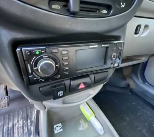 Синій Фольксваген Інша, об'ємом двигуна 1.6 л та пробігом 162 тис. км за 2650 $, фото 9 на Automoto.ua