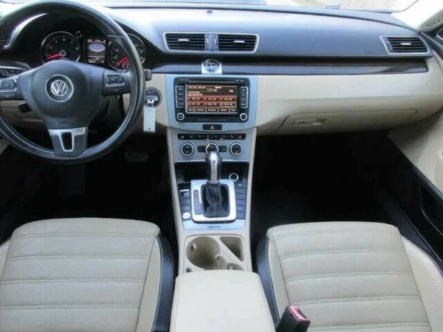 Синий Фольксваген Другая, объемом двигателя 3.6 л и пробегом 83 тыс. км за 3000 $, фото 9 на Automoto.ua