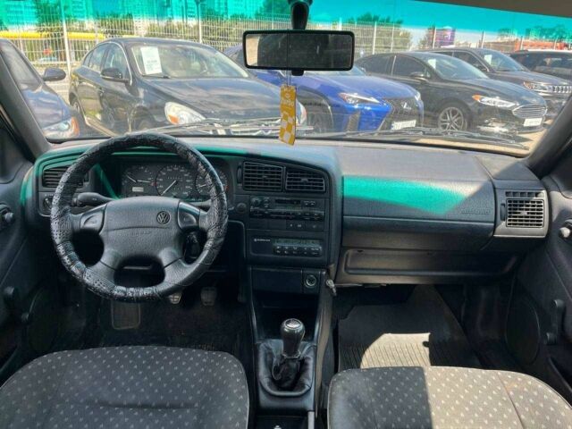 Синий Фольксваген Другая, объемом двигателя 1.8 л и пробегом 245 тыс. км за 3190 $, фото 12 на Automoto.ua