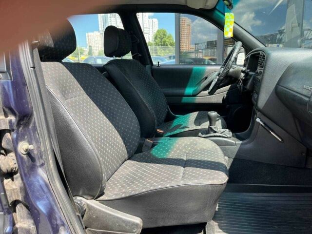 Синий Фольксваген Другая, объемом двигателя 1.8 л и пробегом 245 тыс. км за 3190 $, фото 11 на Automoto.ua